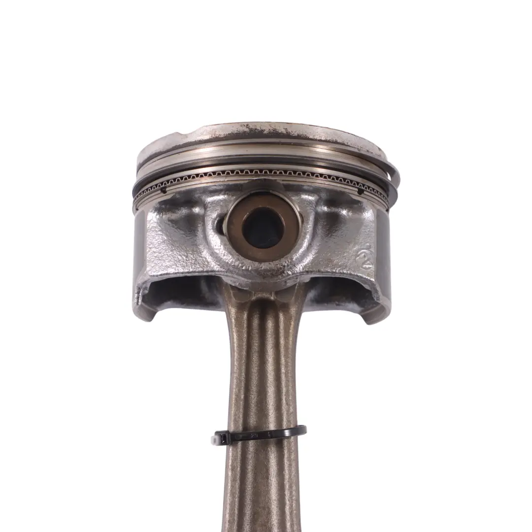 8Y 2.0 TFSI DNFF Biela De Pistón Del Motor De Gasolina para Audi S3 con número de pieza 06Q107065 Audi S3 8Y 2.0 TFSI DNFF Biela De Pistón Del Motor De Gasolina - SKU 06Q107065 - Número de pieza 06Q107065