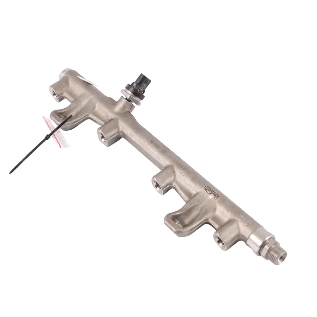 8Y 2.0 TFSI Rail d'injection carburant pour moteur essence 06N133317A pour Audi A3 S3 à propos du numéro de pièce 06Q133317B Audi A3 S3 8Y 2.0 TFSI Rail d'injection carburant pour moteur essence 06N133317A - SKU 06Q133317B - Numéro de pièce 06Q133317B