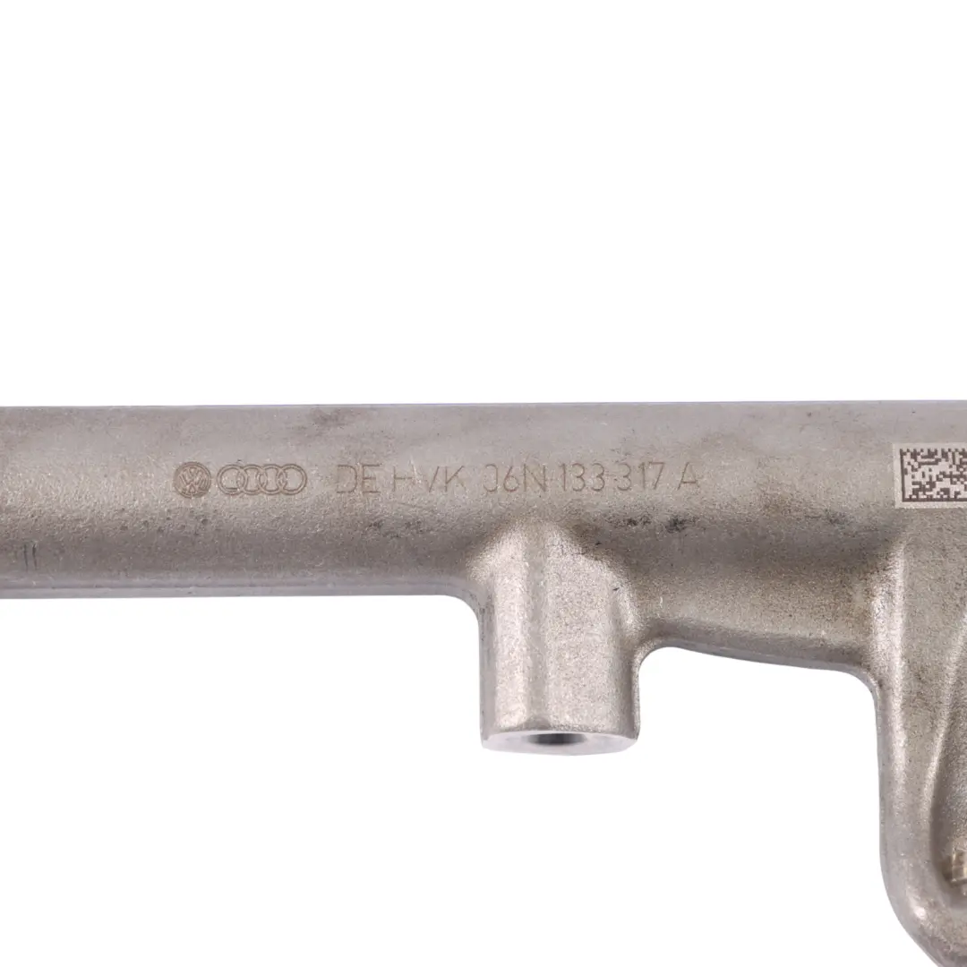 8Y 2.0 TFSI Motor de gasolina Inyección combustible Rampa 06N133317A para Audi A3 S3 con número de pieza 06Q133317B Audi A3 S3 8Y 2.0 TFSI Motor de gasolina Inyección combustible Rampa 06N133317A - SKU 06Q133317B - Número de pieza 06Q133317B