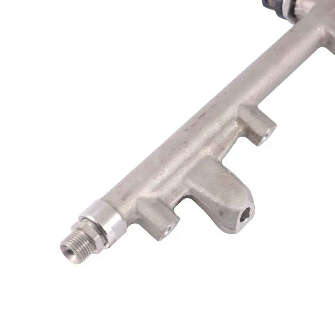 Audi A3 S3 8Y 2.0 TFSI Rail d'injection carburant pour moteur essence 06N133317A - SKU 06Q133317B - Numéro de pièce 06Q133317B