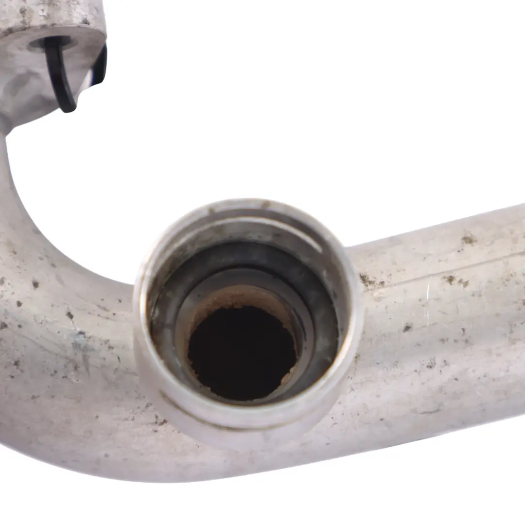 Tuyau de refroidissement d'eau pour Audi A5 S5 8T 4.2 V8 FSI à propos du numéro de pièce 079121071BN Audi A5 S5 8T 4.2 V8 FSI Tuyau de refroidissement d'eau - SKU 079121071BN - Numéro de pièce 079121071BN