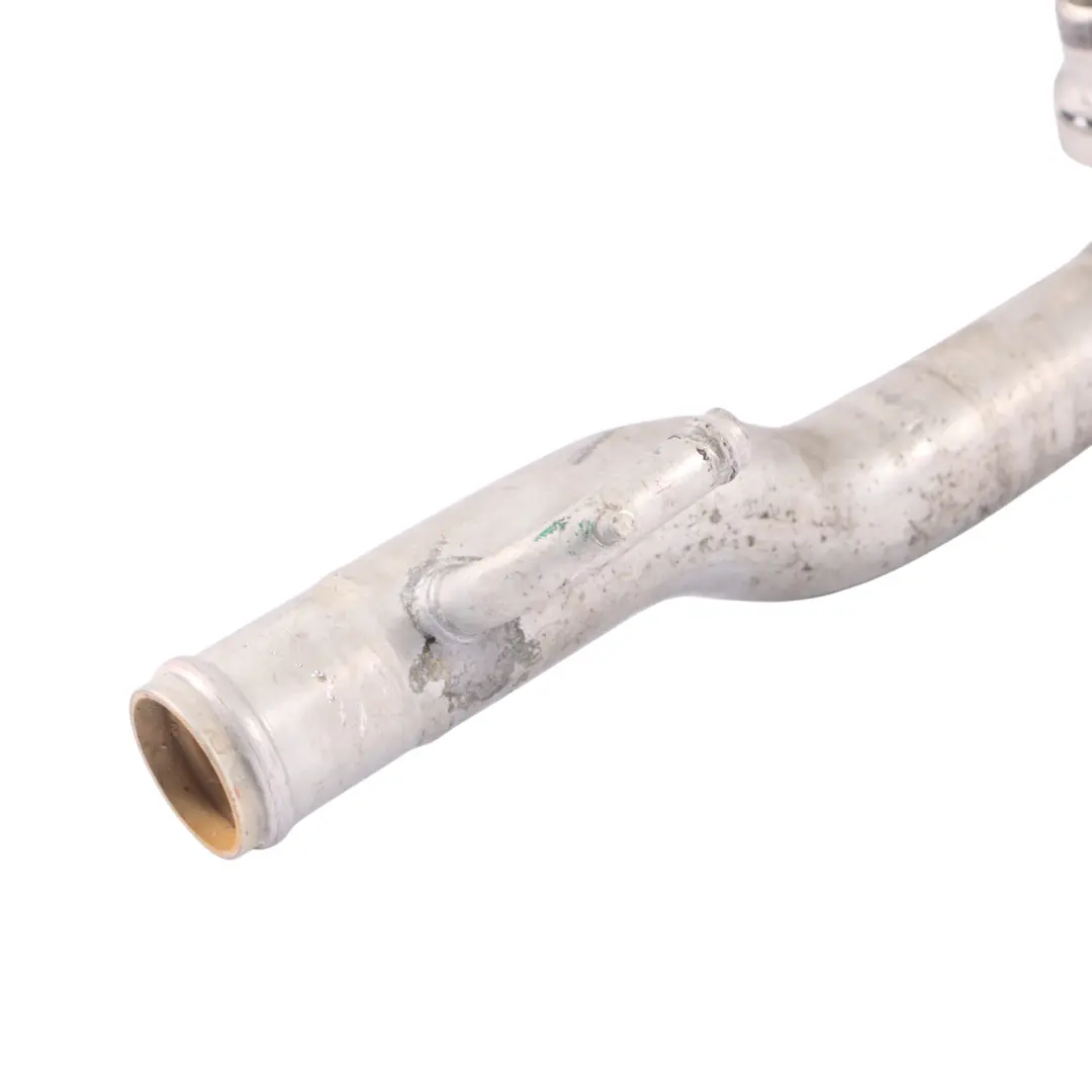 Tuyau de refroidissement d'eau pour Audi A5 S5 8T 4.2 V8 FSI à propos du numéro de pièce 079121071BN Audi A5 S5 8T 4.2 V8 FSI Tuyau de refroidissement d'eau - SKU 079121071BN - Numéro de pièce 079121071BN