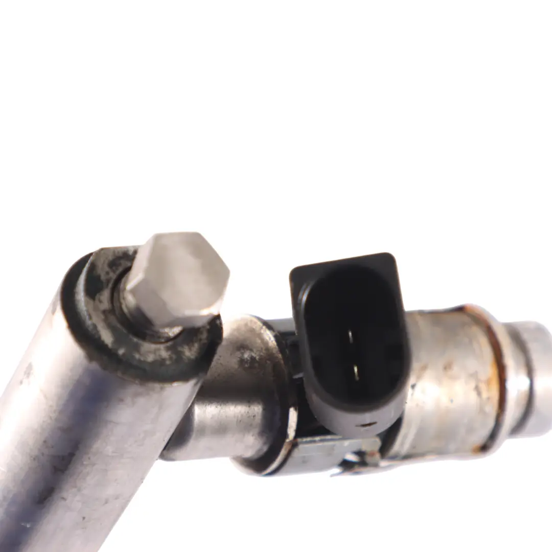 CAUA Inyección Combustible Línea Izquierda para Audi A5 S5 8T 4.2 V8 FSI con número de pieza 079133315AP Audi A5 S5 8T 4.2 V8 FSI CAUA Inyección Combustible Línea Izquierda - SKU 079133315AP - Número de pieza 079133315AP