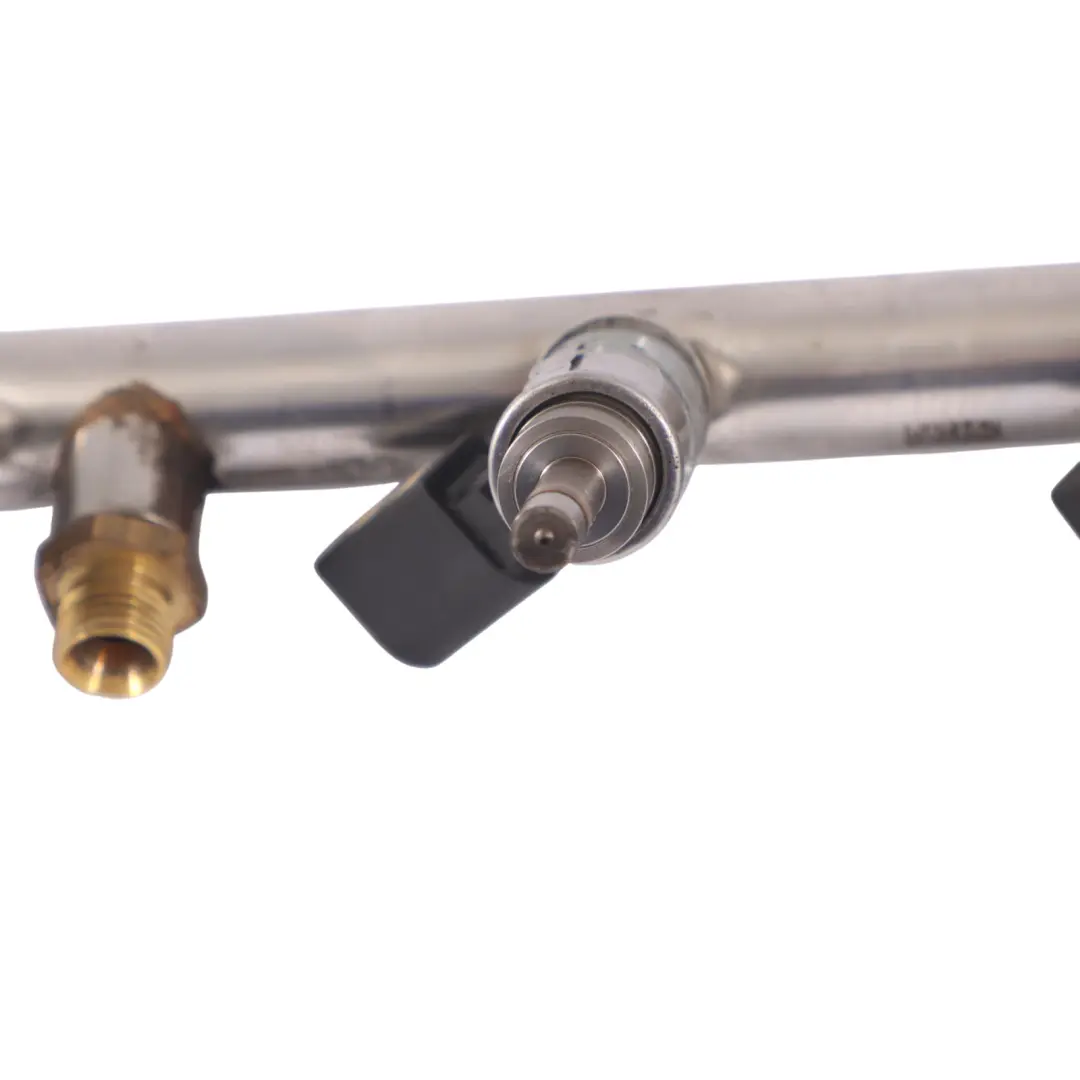 Audi A5 S5 8T 4.2 V8 FSI CAUA Fuel Injection Line Injectors Left N/S - SKU 079133316AP - Part number 079133316AP