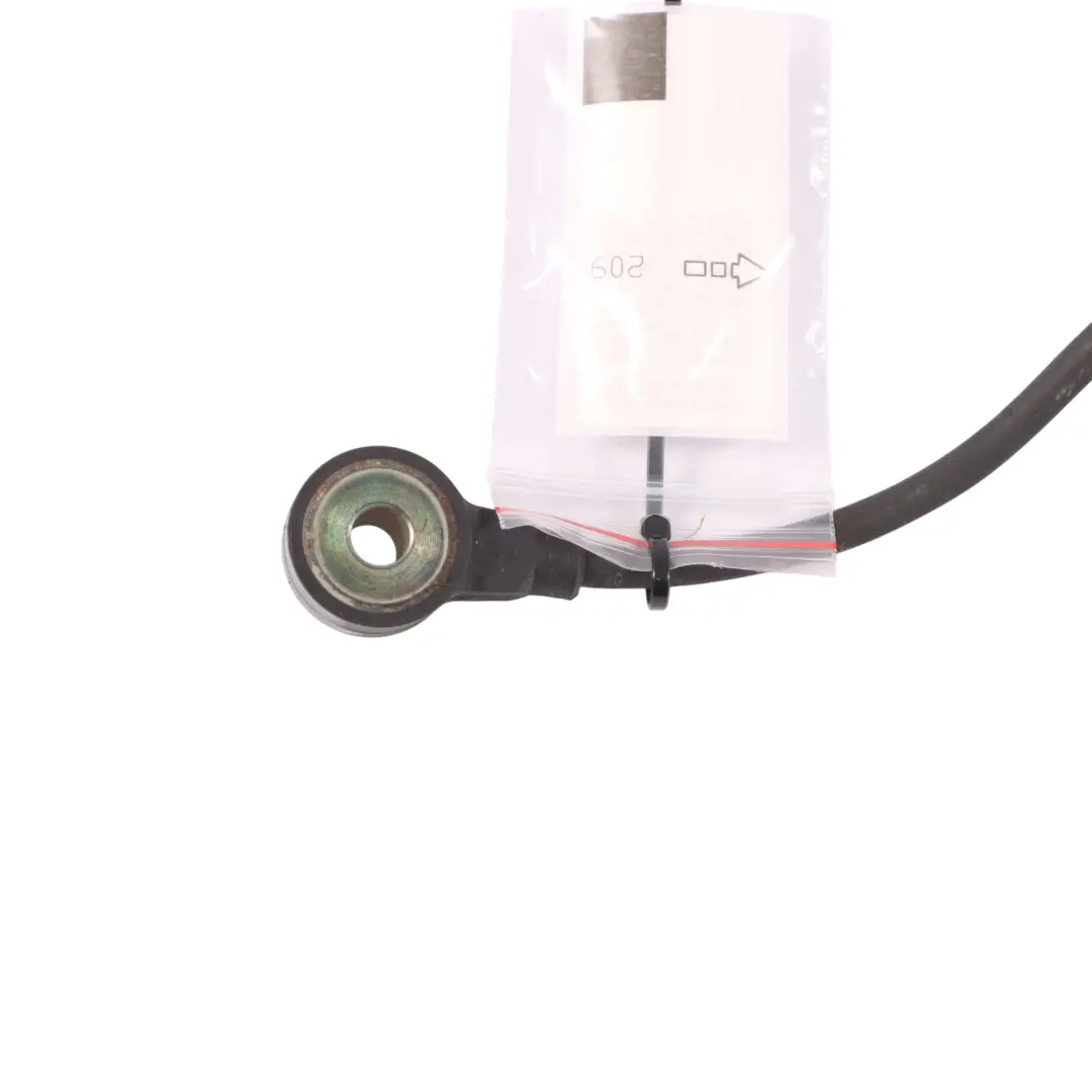 Sensore di battito in testa del blocco motore Audi S5 8T per con numero di parte 079905377E Sensore di battito in testa del blocco motore Audi S5 8T - SKU 079905377E - Numero di parte 079905377E