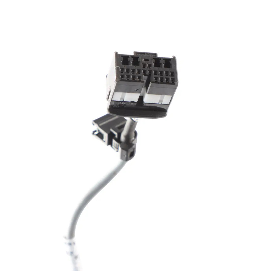 Samsung CSC Communication Wiring Harness Cable to Mercedes W205 with Part number 0E02120130 Mercedes W205 Samsung CSC Communication Wiring Harness Cable - SKU 0E02120130 - Part number 0E02120130