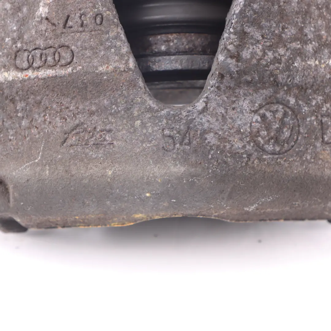 Audi TT 8N 1.8T Soporte Pinza Freno Eje Delantero Derecho Manual - SKU 1J0615124D - Número de pieza 1J0615124D