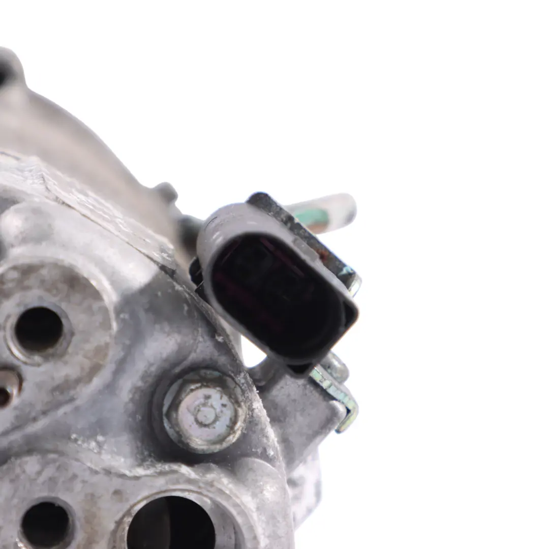 Sprężarka Klimatyzacji do VW Volkswagen New Beetle 1.9 TDI o numerze 1J0820803L VW Volkswagen New Beetle 1.9 TDI Sprężarka Klimatyzacji - SKU 1J0820803L - Numer Części 1J0820803L