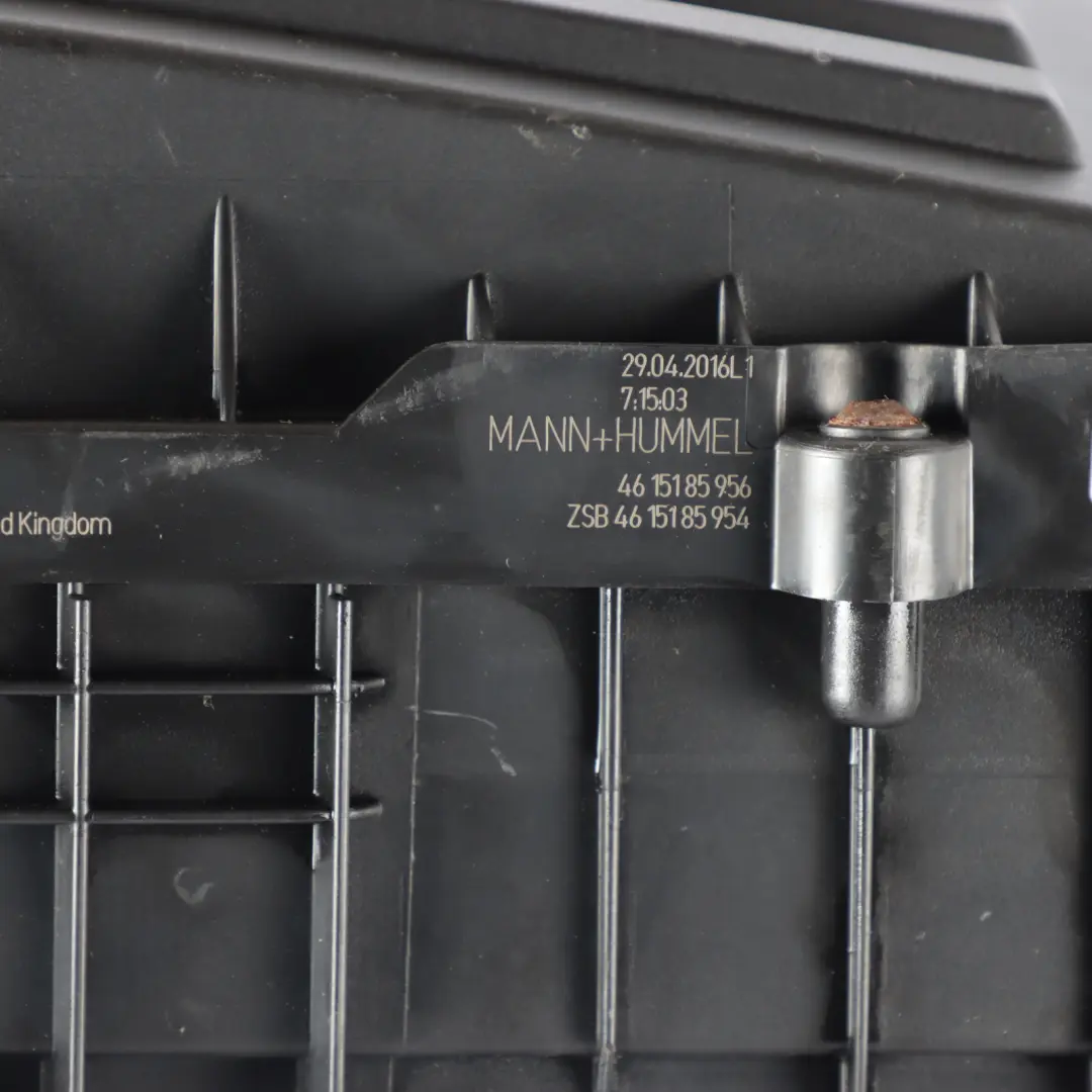 Audi TT 8J Boîtier De Filtre À Air D'Admission Pour Moteur Essence - SKU 1K0129607AG - Numéro de pièce 1K0129607AG