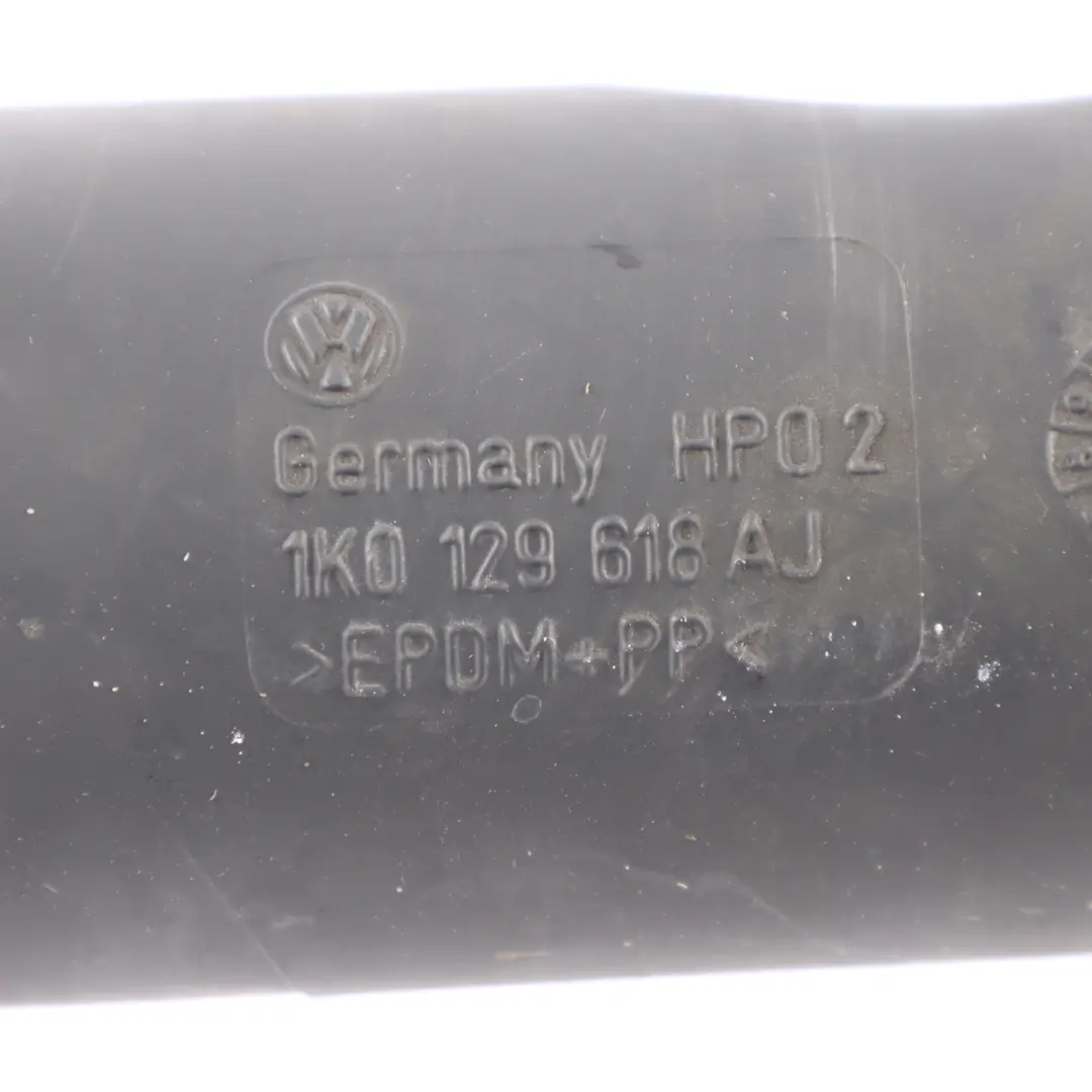 Ladeluftkühler Ladeluftansaugrohr Schlauchleitung für Audi A3 8P mit Teilenummer 1K0129618AJ Audi A3 8P Ladeluftkühler Ladeluftansaugrohr Schlauchleitung - SKU 1K0129618AJ - Teilenummer 1K0129618AJ