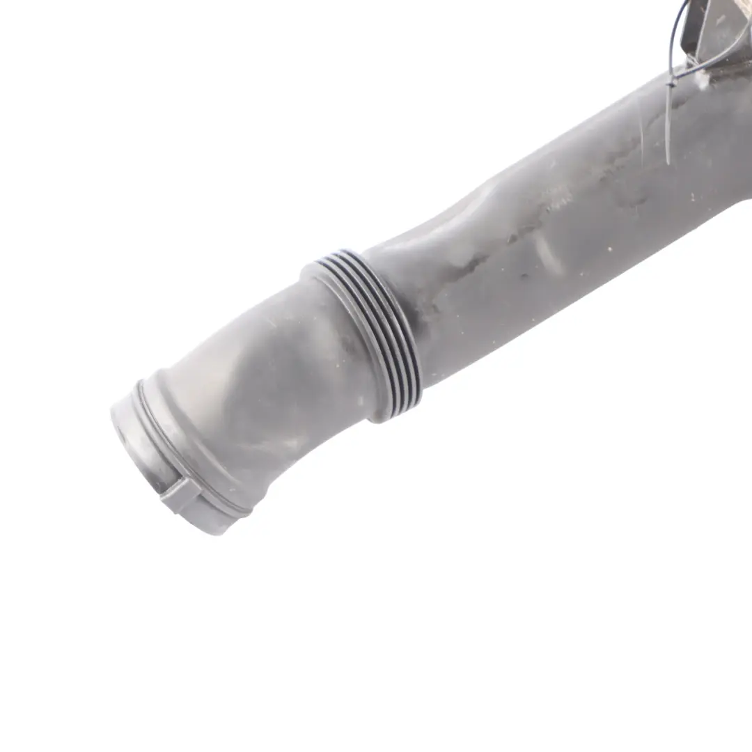 Tubo De Admisión De Aire Del Intercooler para Audi A3 8P con número de pieza 1K0129618AJ Audi A3 8P Tubo De Admisión De Aire Del Intercooler - SKU 1K0129618AJ - Número de pieza 1K0129618AJ