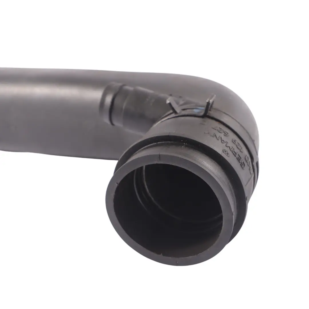 aspirazione dell'aria flessibile condotto Turbo per Audi TT 8J 1.8 TFSI con numero di parte 1K0129654AP Audi TT 8J 1.8 TFSI aspirazione dell'aria flessibile condotto Turbo - SKU 1K0129654AP - Numero di parte 1K0129654AP