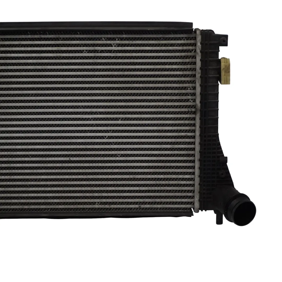 1K Radiador Del Intercooler Del Aire De Carga Del para Audi TT 8J VW Golf con número de pieza 1K0145803BM Audi TT 8J VW Golf 1K Radiador Del Intercooler Del Aire De Carga Del - SKU 1K0145803BM - Número de pieza 1K0145803BM