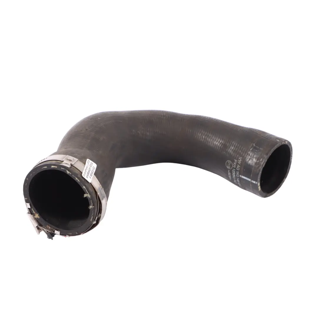 Manguera aire del intercooler turbodiésel para Audi A3 8P 2.0 TDI con número de pieza 1K0145834AP Audi A3 8P 2.0 TDI Manguera aire del intercooler turbodiésel - SKU 1K0145834AP - Número de pieza 1K0145834AP