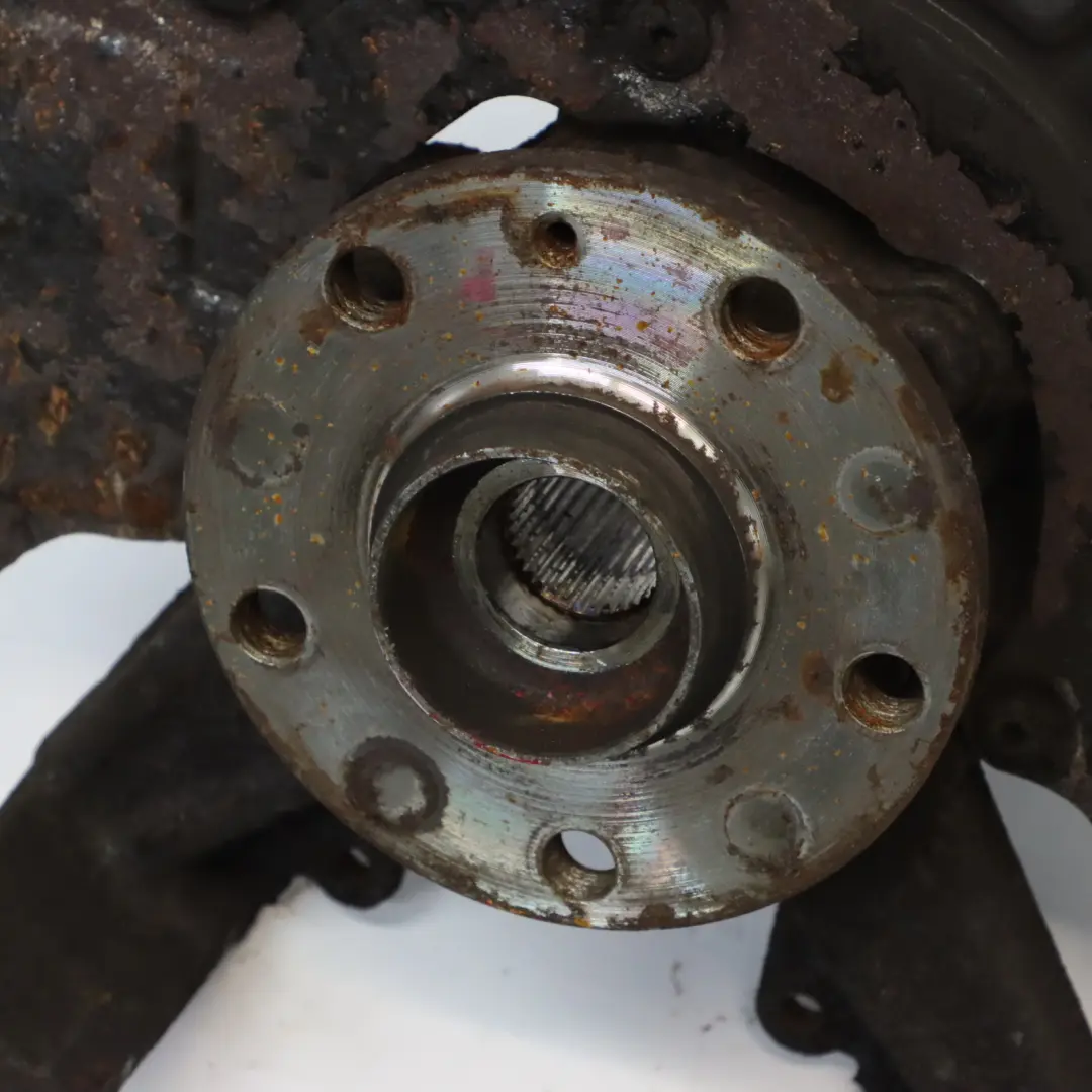 VW Golf 1K Soporte rueda delantera derecha Suspensión Montaje Muñón - SKU 1K0407256P - Número de pieza 1K0407256P