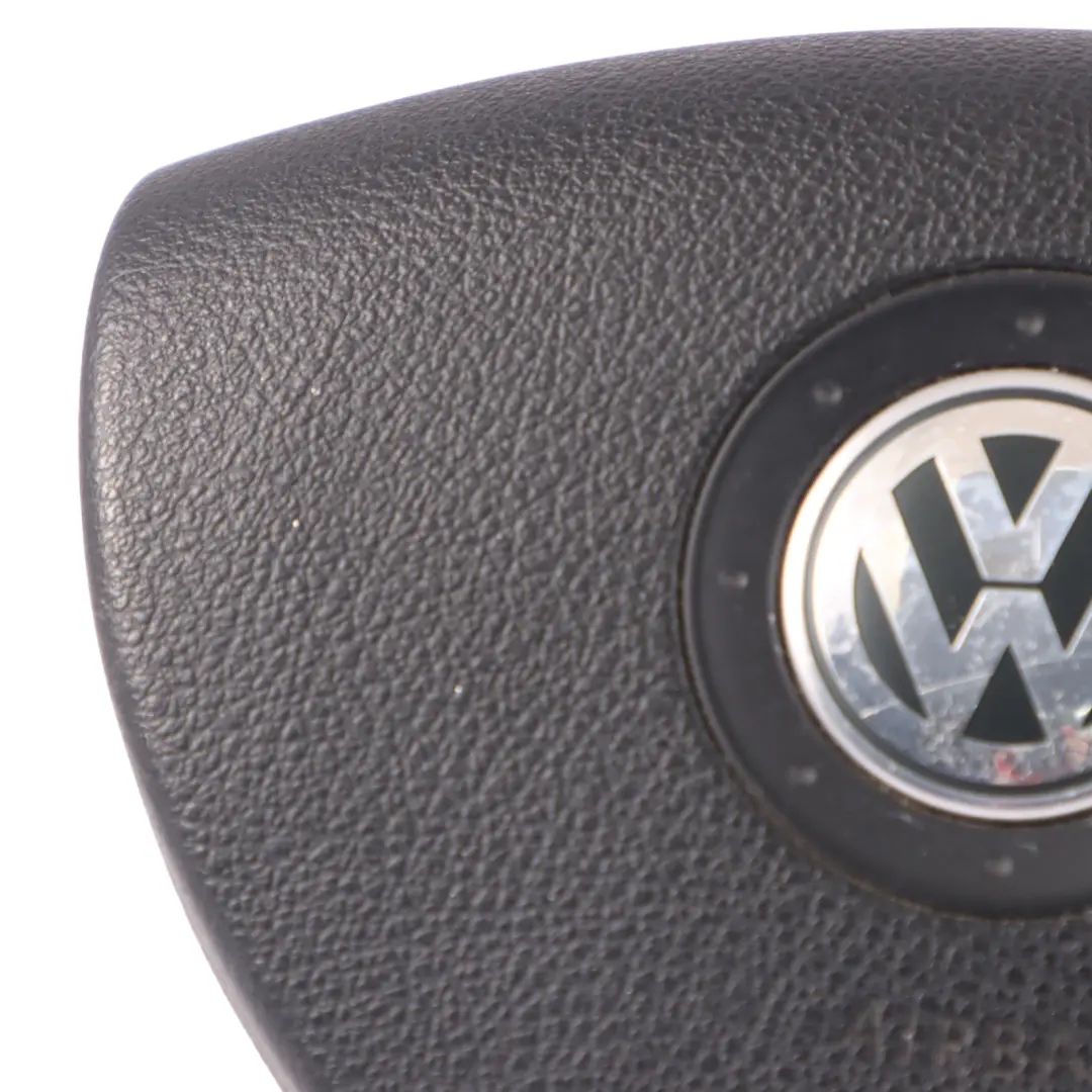 1K Module d'air de volant côté conducteur pour Volkswagen Golf à propos du numéro de pièce 1K0880201QB Volkswagen Golf 1K Module d'air de volant côté conducteur - SKU 1K0880201QB - Numéro de pièce 1K0880201QB