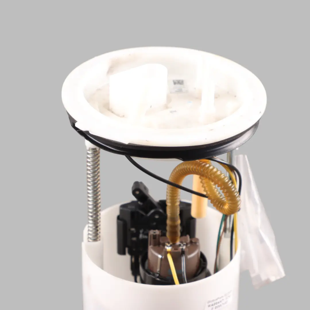 1K Audi A3 8P Fuel Pump Tank Fuel Sender Unit to Volkswagen Golf with Part number 1K0919051DA Volkswagen Golf 1K Audi A3 8P Fuel Pump Tank Fuel Sender Unit - SKU 1K0919051DA - Part number 1K0919051DA