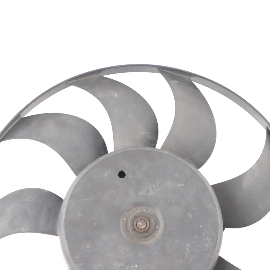 CDLA Cubierta ventilador radiador lado derecho para Audi S3 8P 2.0 TFSI con número de pieza 1K0959455ET Audi S3 8P 2.0 TFSI CDLA Cubierta ventilador radiador lado derecho - SKU 1K0959455ET - Número de pieza 1K0959455ET