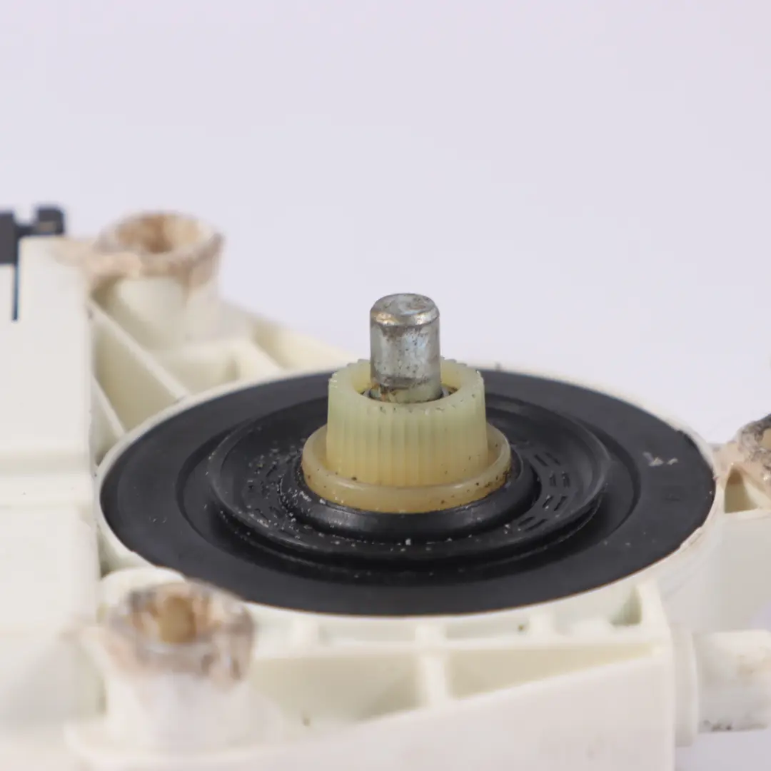 VW Volkswagen Golf 1K Fenster Heber Motor Vorne Rechts 1K4837402AA - SKU 1K0959701L - Teilenummer 1K0959701L