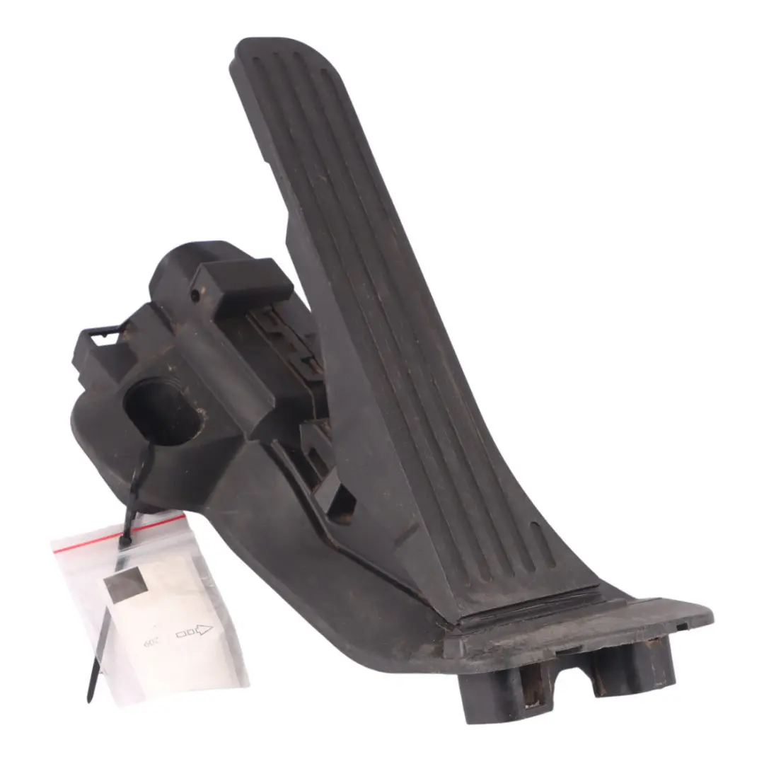 Module de pédale d'accélérateur Audi A3 8P pour à propos du numéro de pièce 1K2721503T Module de pédale d'accélérateur Audi A3 8P - SKU 1K2721503T - Numéro de pièce 1K2721503T