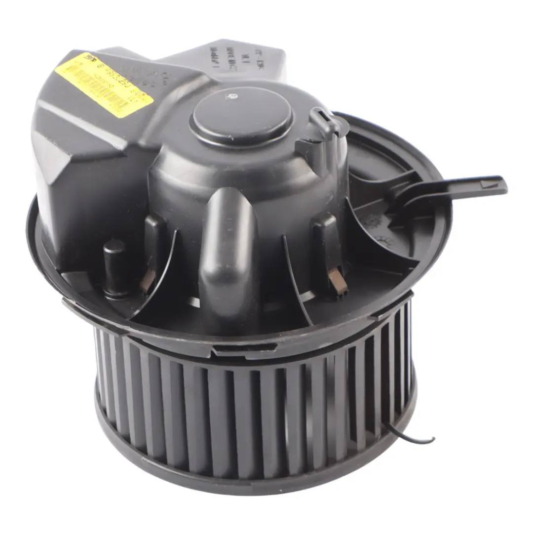 Mk5 Air Con Heater Blower Fan Motor to Audi A3 8P Volkswagen Golf with Part number 1K2820015C Audi A3 8P Volkswagen Golf Mk5 Air Con Heater Blower Fan Motor - SKU RHD-1K2820015C - Part number 1K2820015C