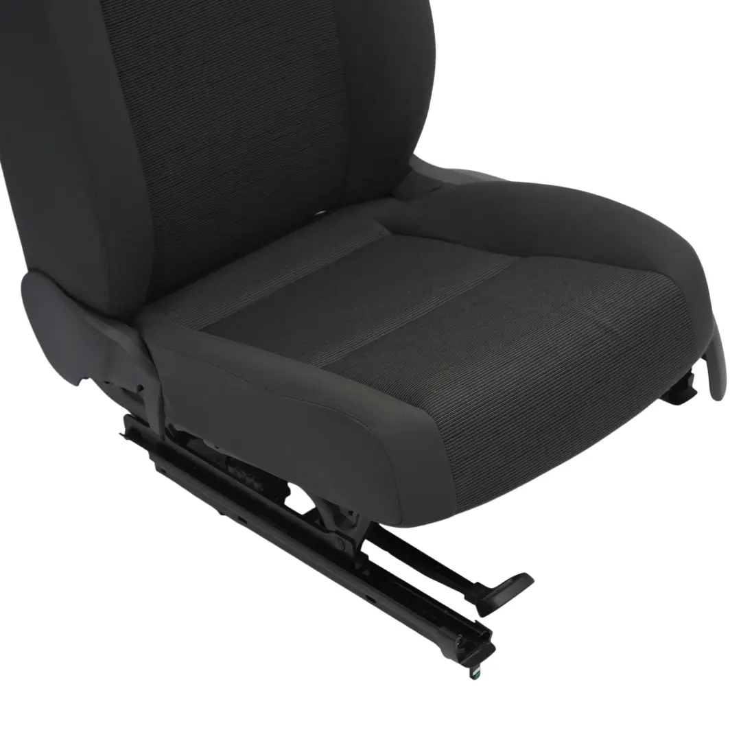 Volkswagen Golf Mk5 1K 5 Türer Sitz Vorne Links Innenstoff Anthrazit - SKU 1K4882805A-1 - Teilenummer 1K4882805A