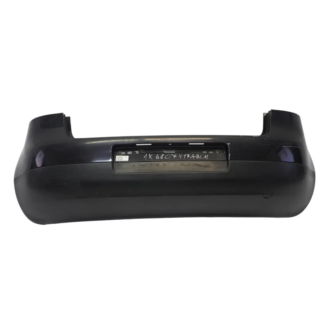 Zderzak Tylny Osłona Black Magic Pearl Czarny - C9Z do Volkswagen VW Golf 5 o numerze 1K6807417A Volkswagen VW Golf 5 Zderzak Tylny Osłona Black Magic Pearl Czarny - C9Z - SKU 1K6807417A-BLM - Numer Części 1K6807417A