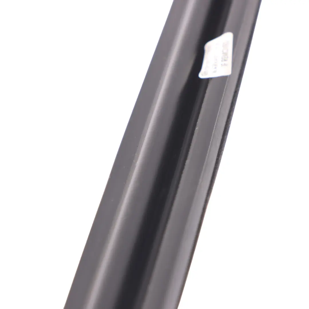 1K Window Rail Seal Rear Left N/S Sealing Strip Trim to Volkswagen Golf with Part number 1K6839471E Volkswagen Golf 1K Window Rail Seal Rear Left N/S Sealing Strip Trim - SKU 1K6839471E - Part number 1K6839471E