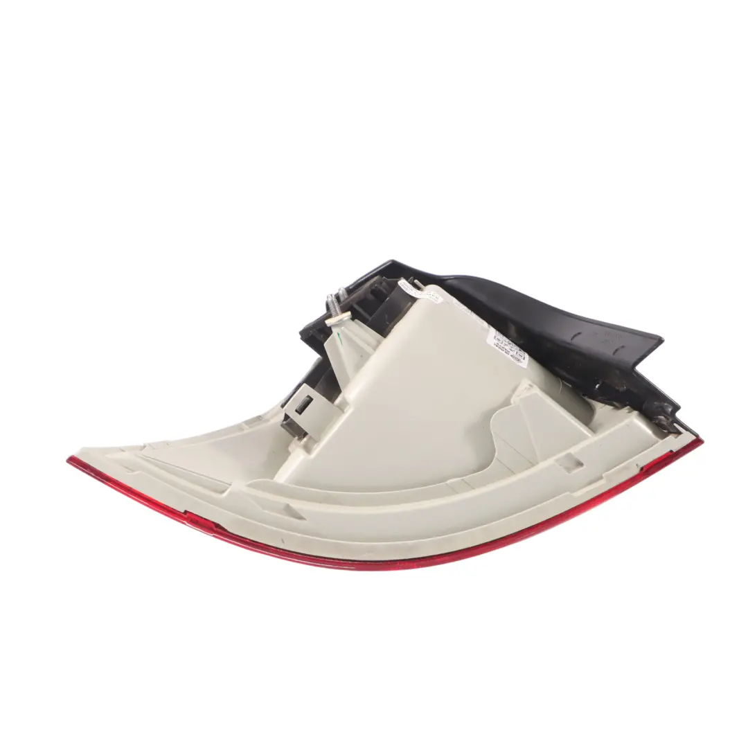 VW Volkswagen Golf 5 Lampa Zewnętrzna Tył Prawo - SKU 1K6945096AA - Numer Części 1K6945096AA