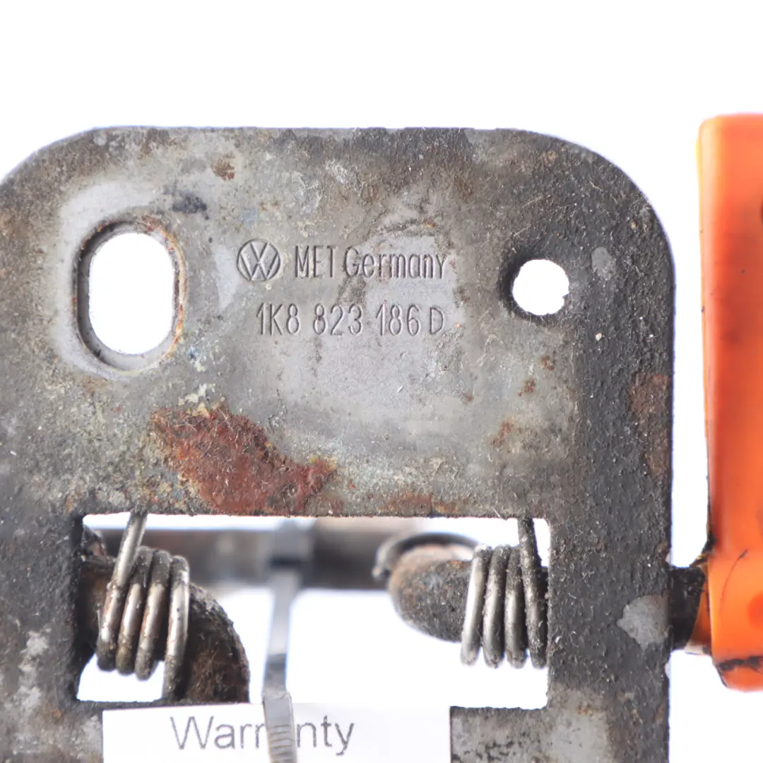 VW Volkswagen Touran 1T Motorhaube Obere Freigabe Fangverschluss - SKU 1K8823186D - Teilenummer 1K8823186D