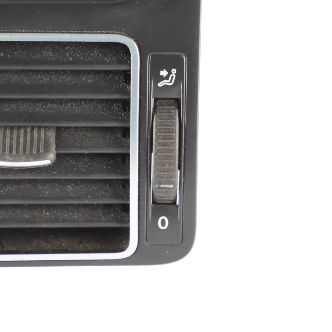 Dashboard Air Vent Grille Front Right O/S to Volkswagen Touran 1T with Part number 1T0819703E Volkswagen Touran 1T Dashboard Air Vent Grille Front Right O/S - SKU 1T0819703E - Part number 1T0819703E