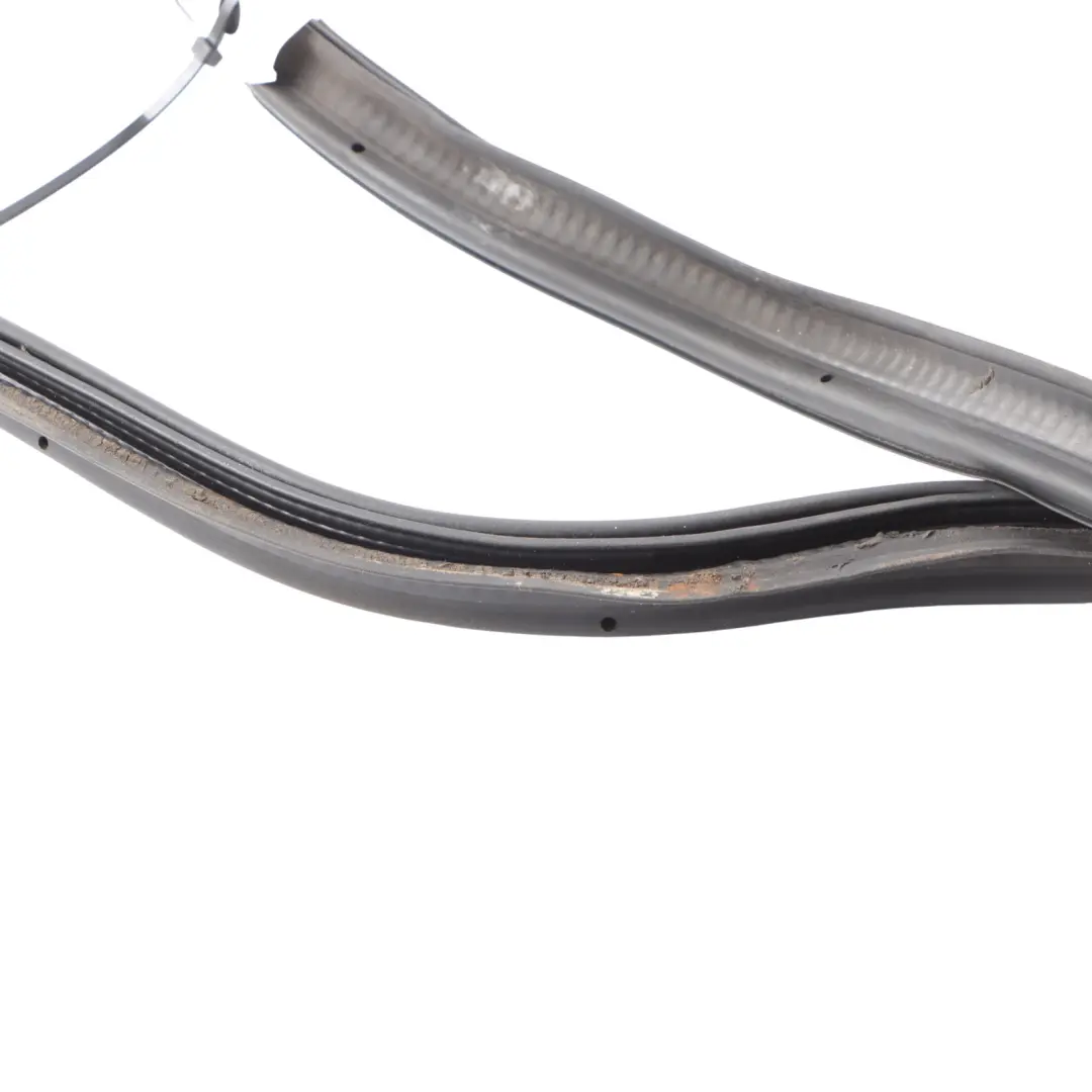 Trunk Lid Tailgate Boot Sealing Gasket Seal to Volkswagen Touran 1T with Part number 1T0827705K Volkswagen Touran 1T Trunk Lid Tailgate Boot Sealing Gasket Seal - SKU 1T0827705K - Part number 1T0827705K