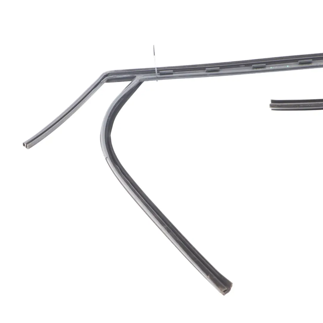 Volkswagen Touran 1T Window Gasket Door Front Right O/S Seal Rubber 1T0837432F - SKU 1T0837432G - Part number 1T0837432G