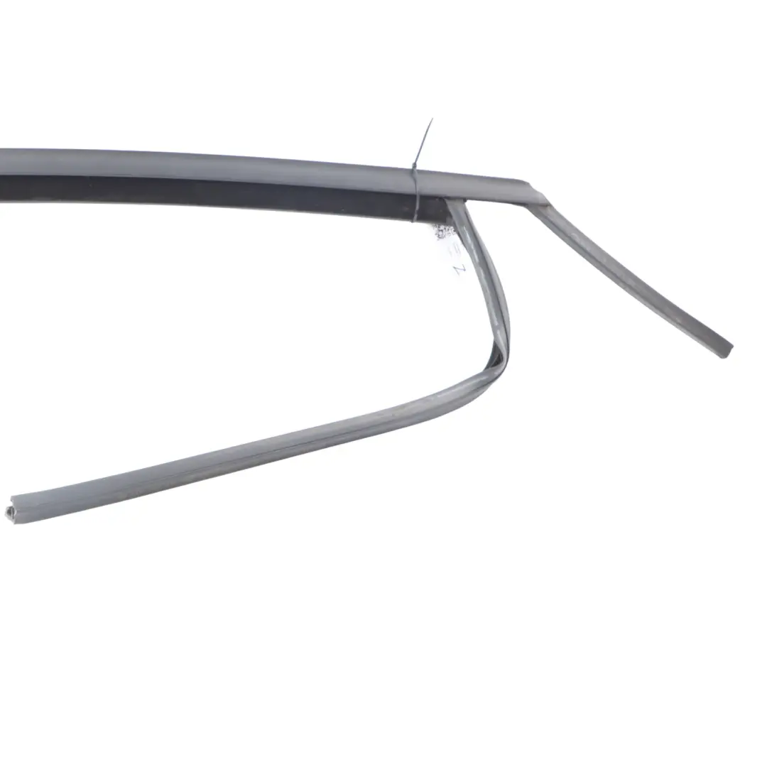 Volkswagen Touran 1T Window Gasket Door Front Right O/S Seal Rubber 1T0837432F - SKU 1T0837432G - Part number 1T0837432G