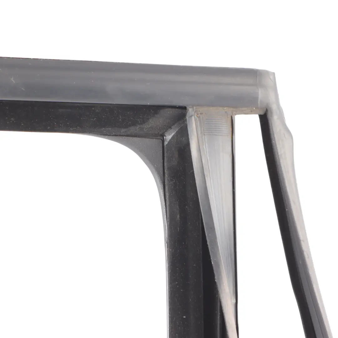 Volkswagen Touran 1T Rear Door Gasket Seal Right O/S Window Strip Seal 1T0845212 - SKU 1T0839432E-1 - Part number 1T0839432E