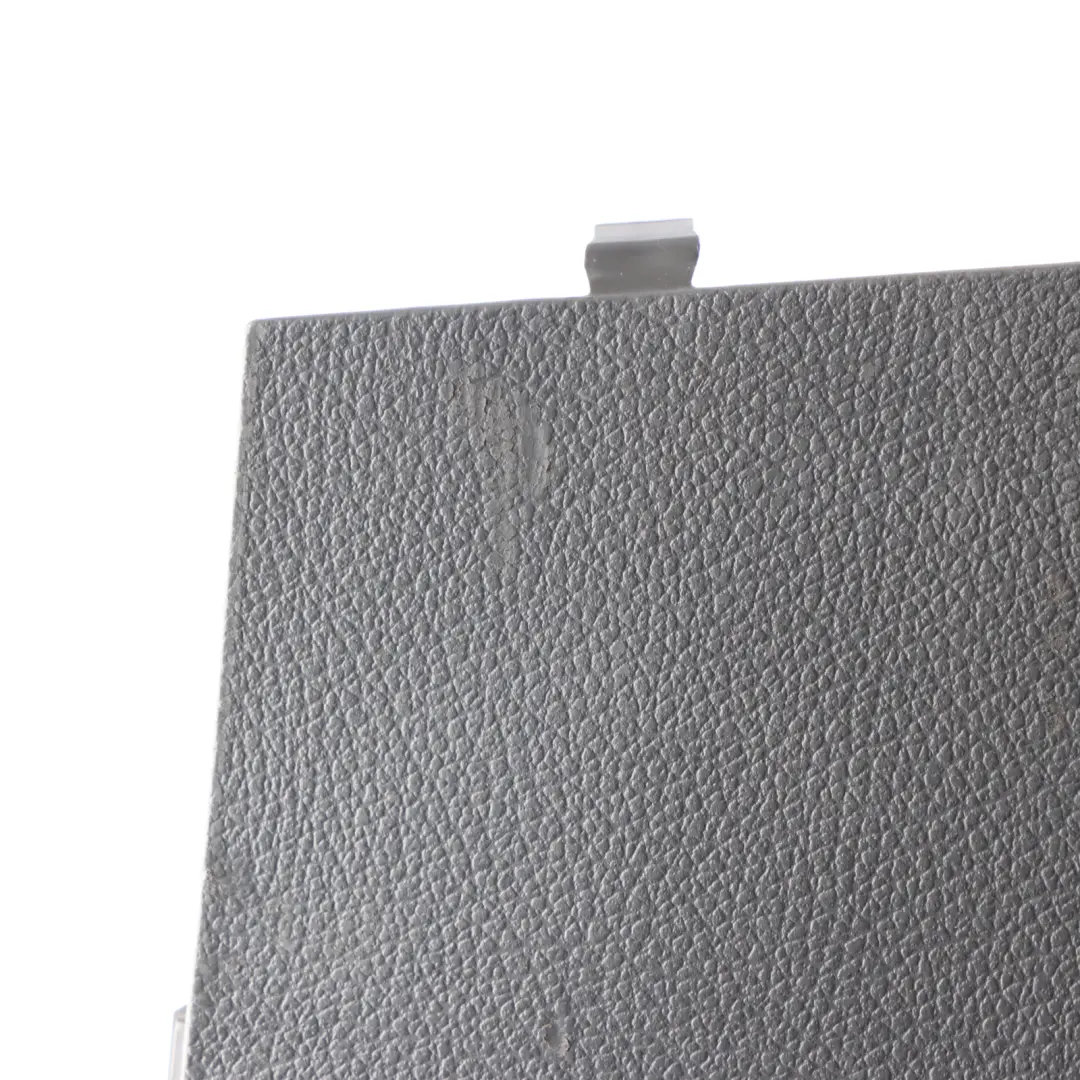 Tail Light Lamp Trim Cover Panel Rear Right O/S to Volkswagen Touran 1T with Part number 1T0867658 Volkswagen Touran 1T Tail Light Lamp Trim Cover Panel Rear Right O/S - SKU 1T0867658 - Part number 1T0867658