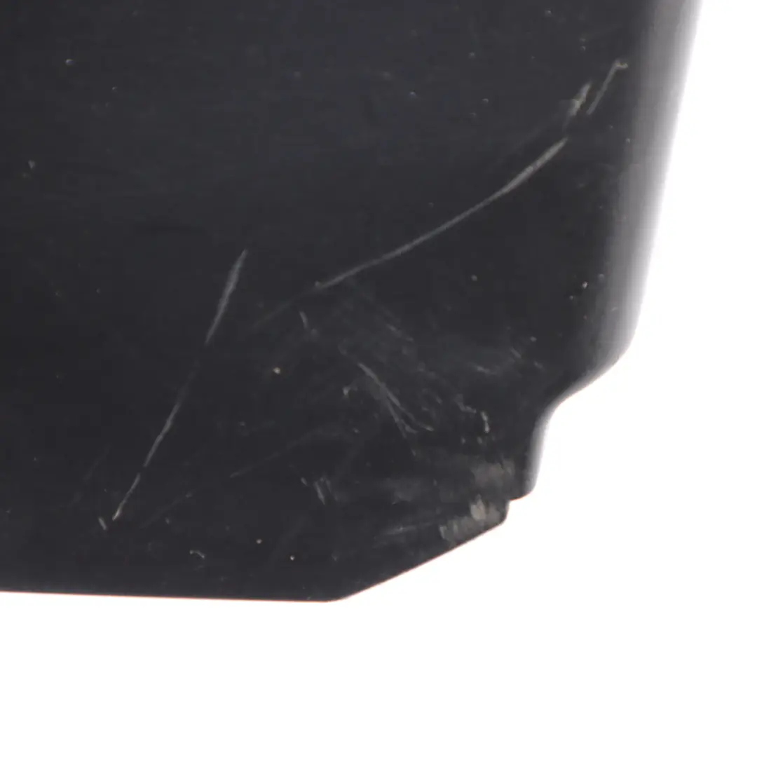Rücklicht Lampe Blende Abdeckung Rechts für Volkswagen Touran 1T mit Teilenummer 1T0945312C Volkswagen Touran 1T Rücklicht Lampe Blende Abdeckung Rechts - SKU 1T0945312C - Teilenummer 1T0945312C