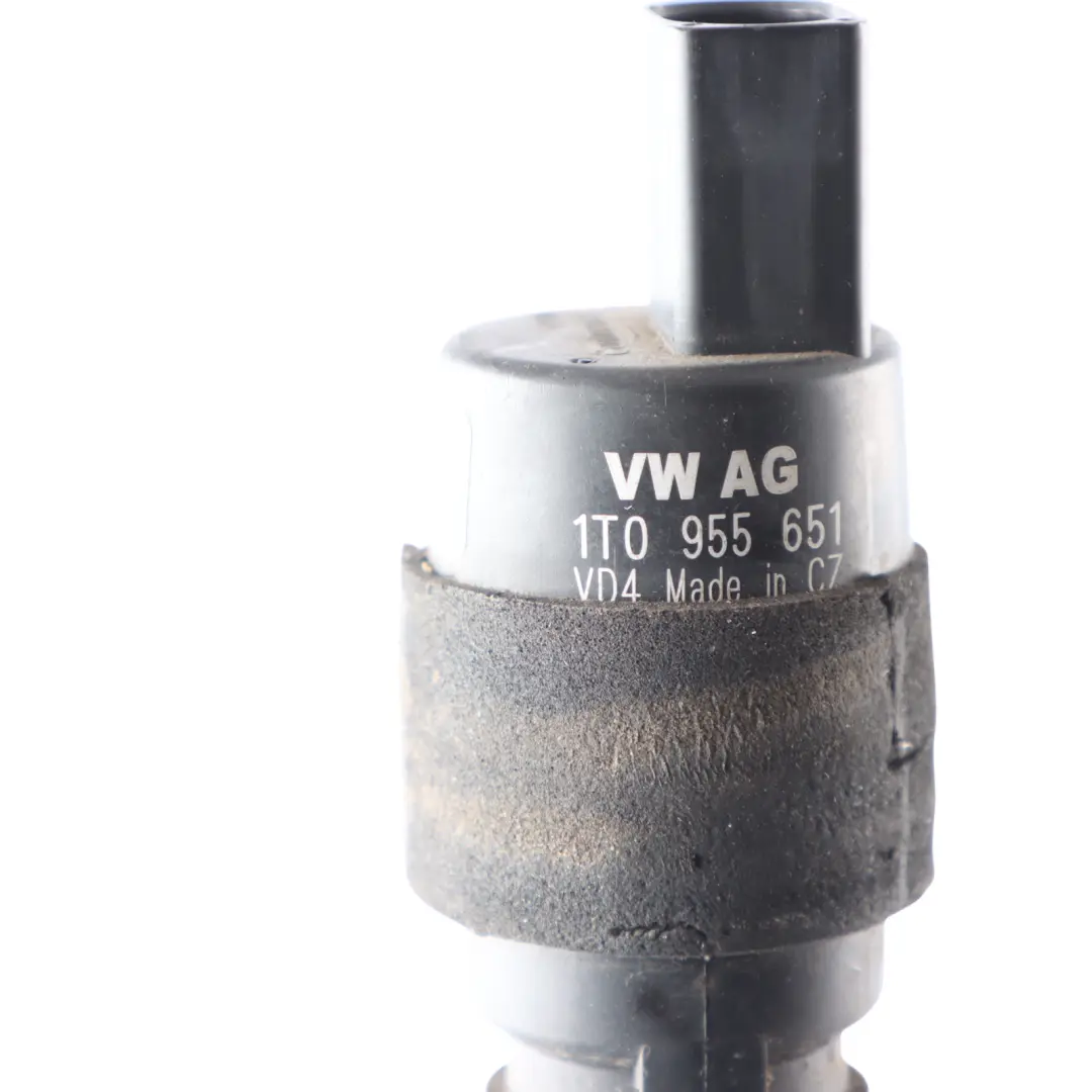 Volkswagen Touran 1T Serbatoio Liquido Lavavetro Pompa Di Lavaggio - SKU 1T09556512 - Numero di parte 1T0955651