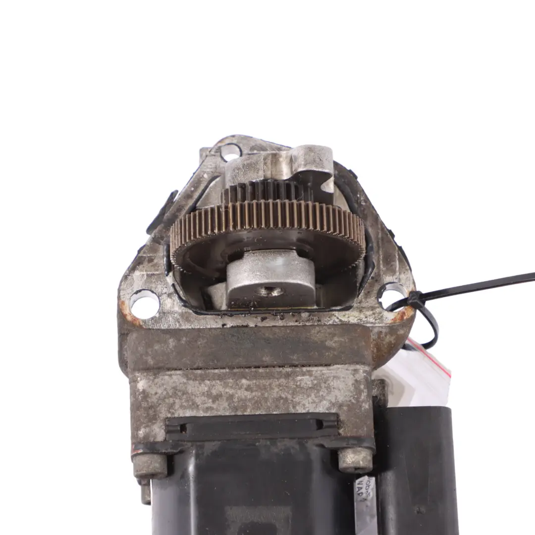 Servomoteur BMW F87 M2 F80 M3 F82 F83 M4 Unité différentiel arrière pour à propos du numéro de pièce 2284191 Servomoteur BMW F87 M2 F80 M3 F82 F83 M4 Unité différentiel arrière - SKU 2284191 - Numéro de pièce 2284191