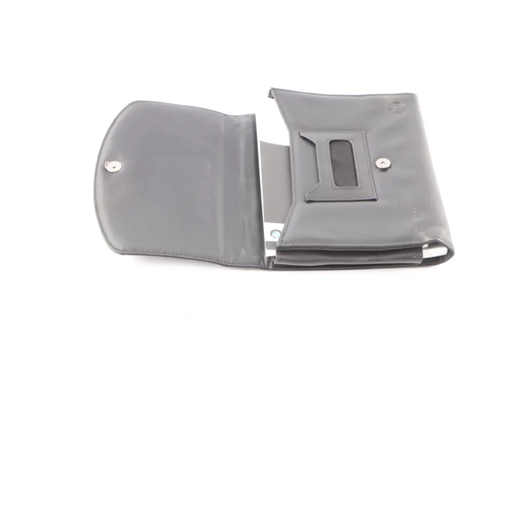 Instrukcja Obsługi Książka Portfel Etui Zestaw do BMW F30 o numerze 2911044 BMW F30 Instrukcja Obsługi Książka Portfel Etui Zestaw - SKU 2911044-1 - Numer Części 2911044