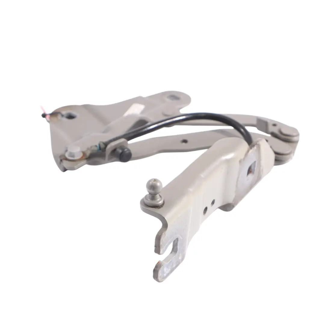 Zawias Pokrywy Maski Lewy Srebrny Kaschmir Silver - A72 2990359 do BMW X1 E84 o numerze 2993149 BMW X1 E84 Zawias Pokrywy Maski Lewy Srebrny Kaschmir Silver - A72 2990359 - SKU 2993149-KAS - Numer Części 2993149