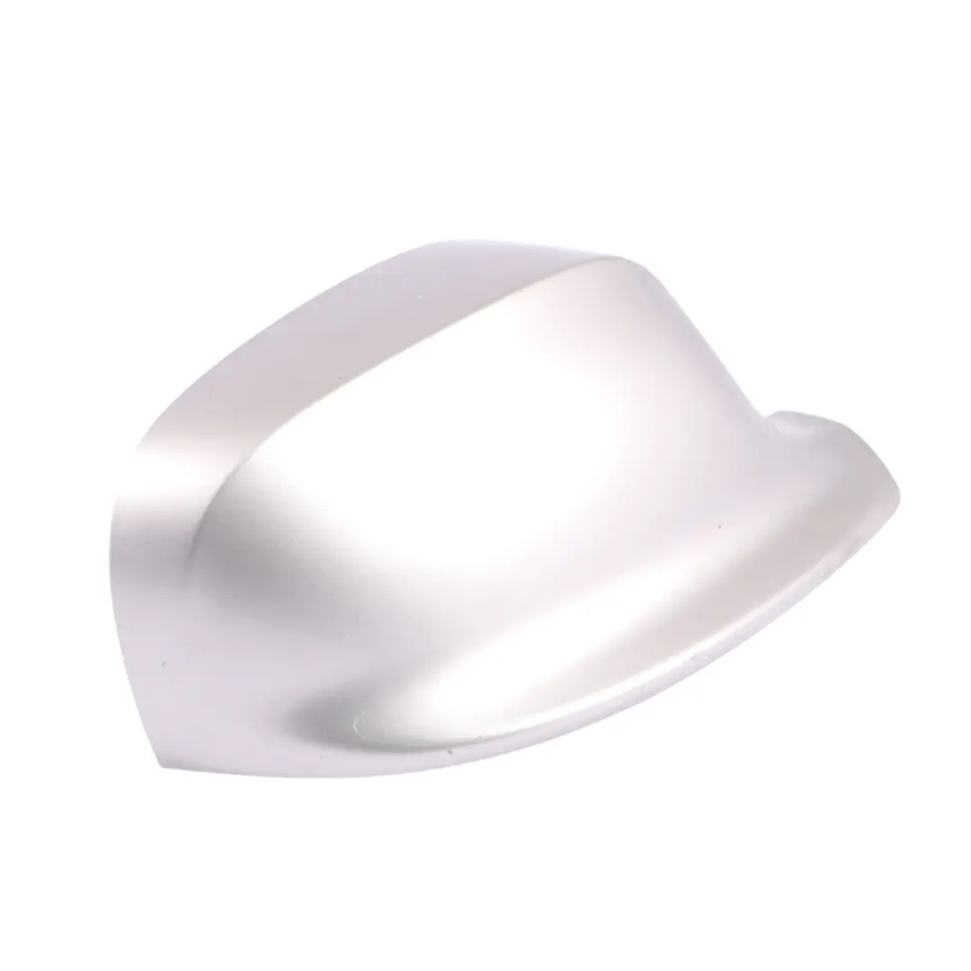 Specchietto Retrovisore Destro Kaschmir Argento - A72 per BMW X1 E84 con numero di parte 2997538 BMW X1 E84 Specchietto Retrovisore Destro Kaschmir Argento - A72 - SKU 2997538-KAS - Numero di parte 2997538