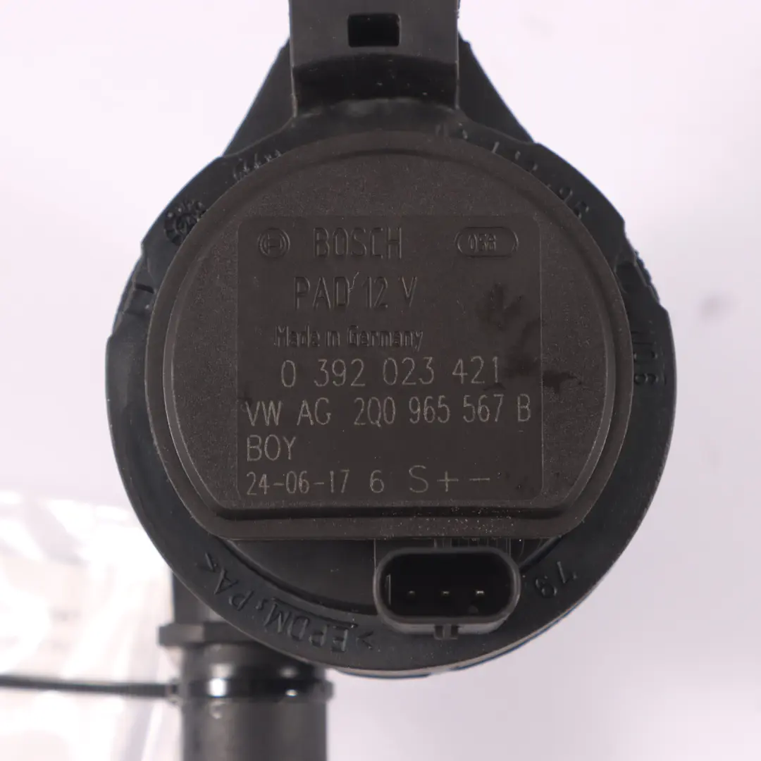 Dodatkowa Pompa Wody do Audi A3 8V o numerze 2Q0965567 Audi A3 8V Dodatkowa Pompa Wody - SKU 2Q0965567B - Numer Części 2Q0965567