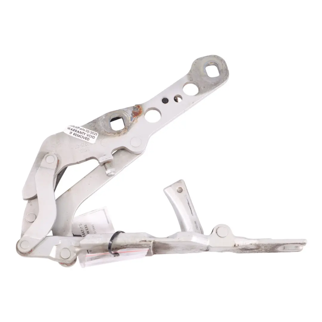 Zawias Maski Przedniej Lewy Titan Silver - 354 do BMW X3 E83 o numerze 3411447 BMW X3 E83 Zawias Maski Przedniej Lewy Titan Silver - 354 - SKU 3411447-TS - Numer Części 3411447