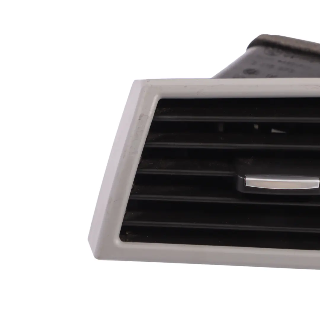 Rejilla Entrada Aire Fresco Izquierda para Bmw E83 con número de pieza 3420585 Bmw E83 Rejilla Entrada Aire Fresco Izquierda - SKU 3420585 - Número de pieza 3420585