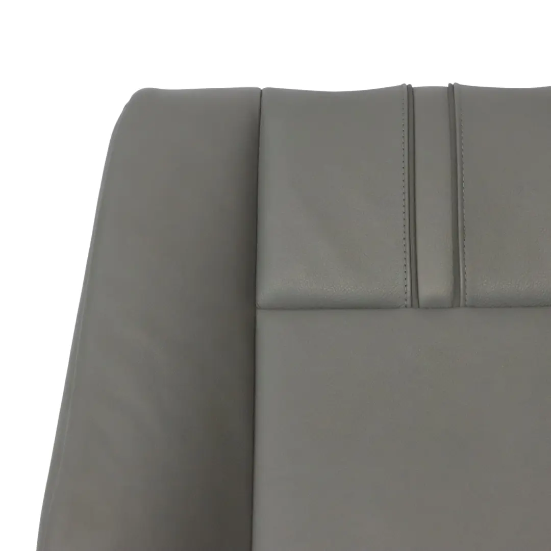 Respaldo Asiento Delantero Izquierdo Derecho Cuero Nevada Gris para BMW E83 con número de pieza 3421901 BMW E83 Respaldo Asiento Delantero Izquierdo Derecho Cuero Nevada Gris - SKU 3421901 - Número de pieza 3421901