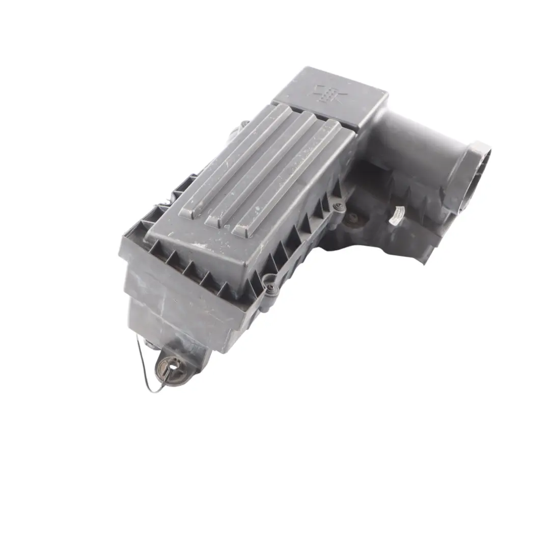 Filter Box Air Intake Silencer Housing Filter Box to Audi A3 8P Air with Part number 3C0129601CA Audi A3 8P Air Filter Box Air Intake Silencer Housing Filter Box - SKU 3C0129601CA - Part number 3C0129601CA
