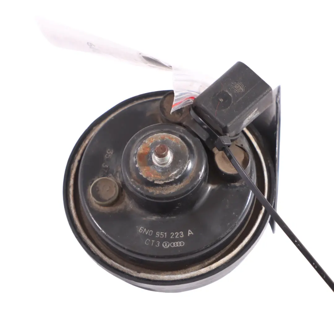 Volkswagen Touareg 7L Horn Sound Signal Fanfare Alarm Low Tone Siren - SKU 3DD951221A - Part number 3DD951221A