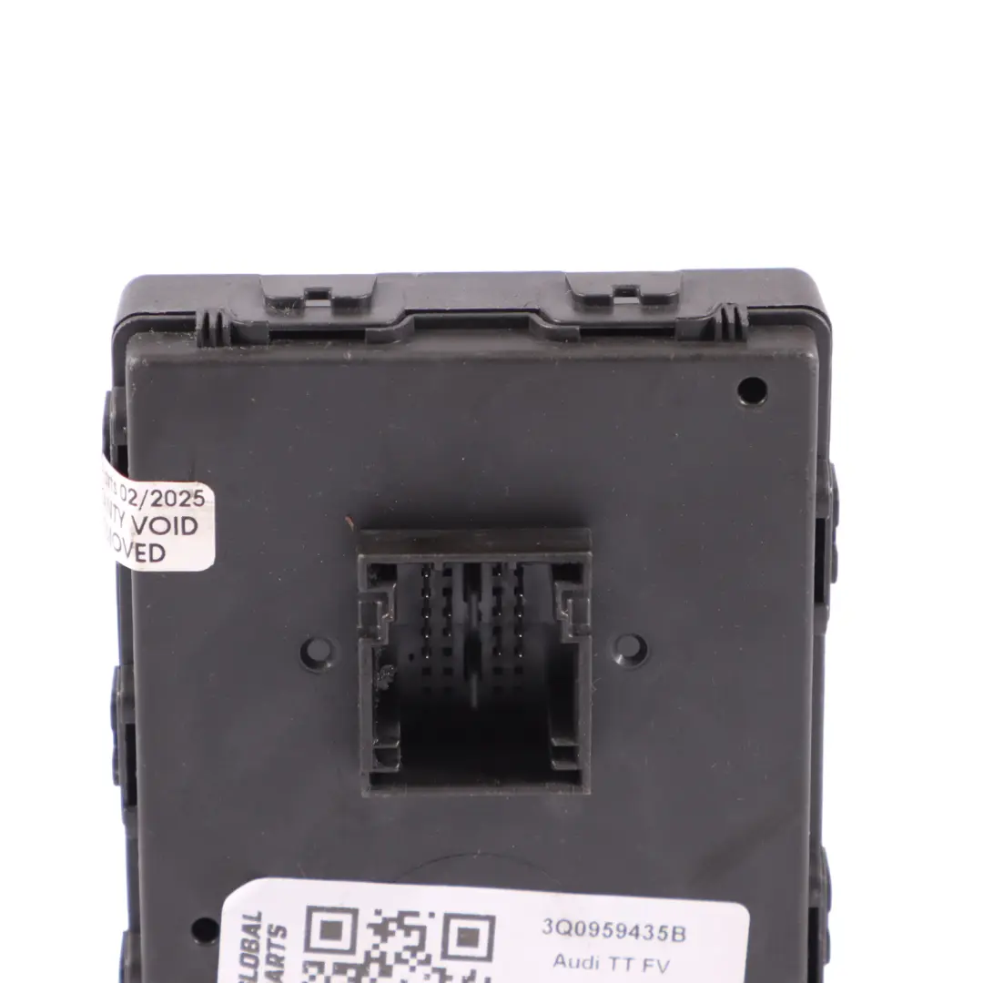 Entry Keyless Kessy Control Module Unit ECU to Audi TT FV with Part number 3Q0959435B Audi TT FV Entry Keyless Kessy Control Module Unit ECU - SKU 3Q0959435B - Part number 3Q0959435B