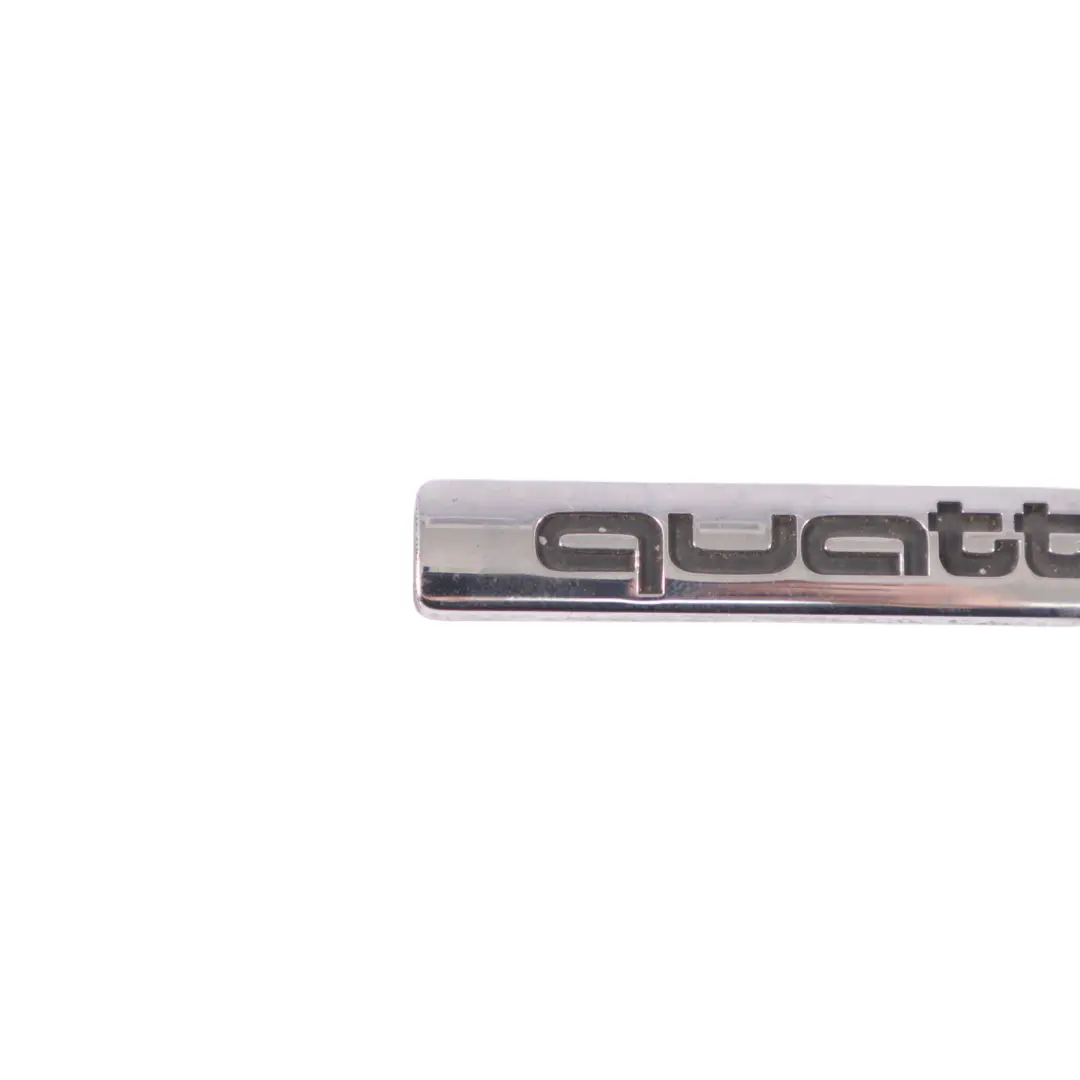 Audi Q5 8R portellone posteriore bagagliaio emblema logo QUATTRO - SKU 4B0853737D - Numero di parte 4B0853737D